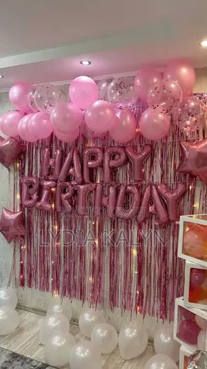 Balloons & Wall Backdrop
