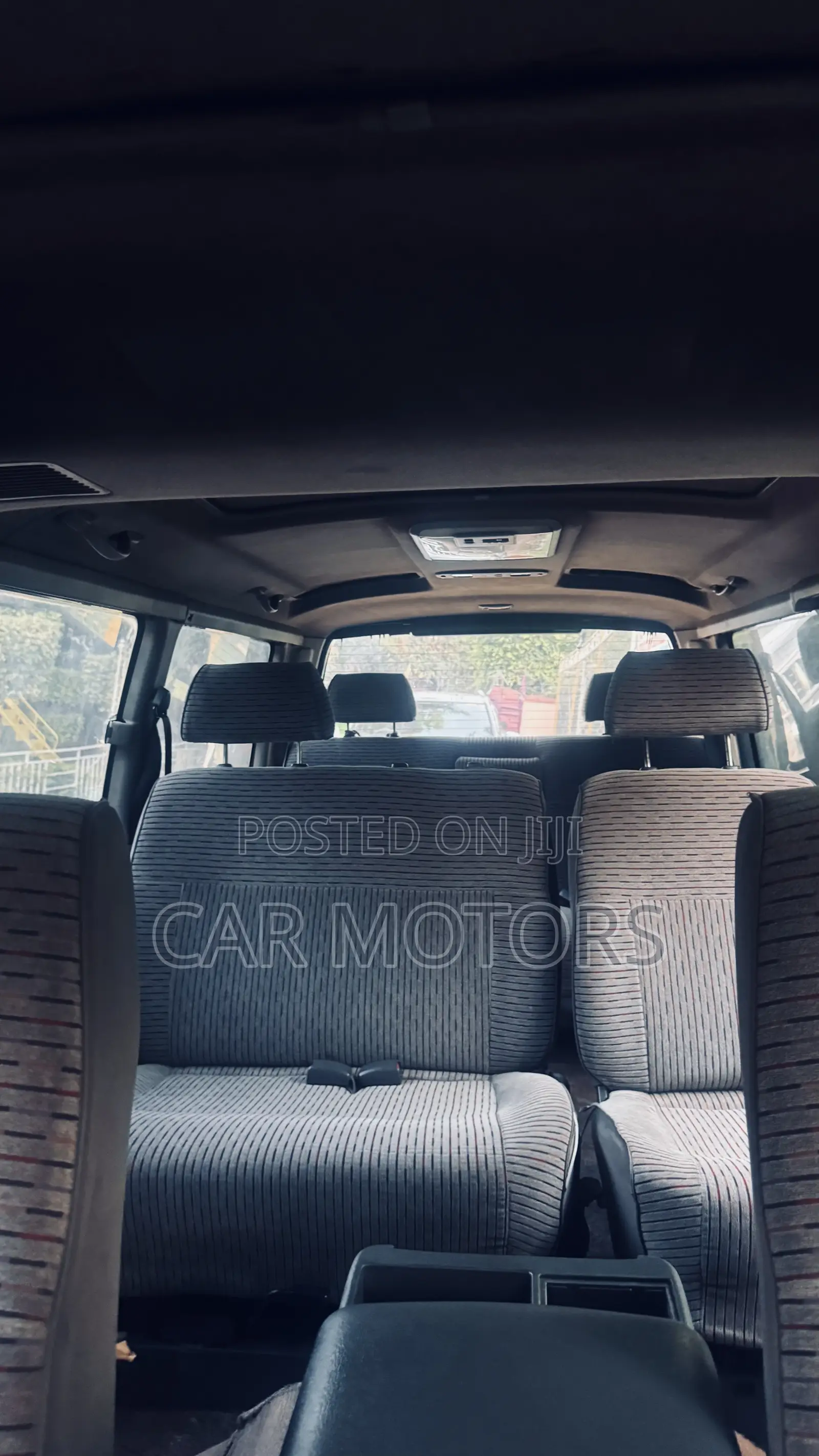Toyota Grand HiAce 1999 Gray