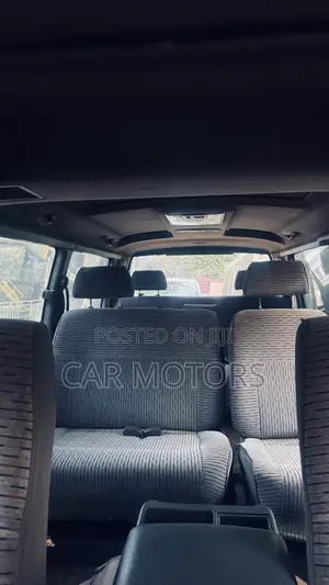 Toyota Grand HiAce 1999 Gray