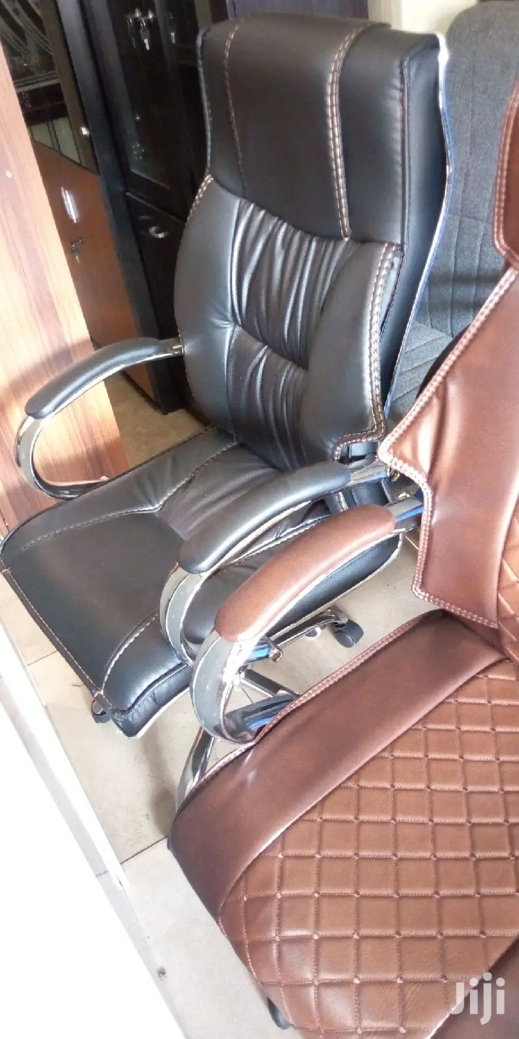 Executive Leather Seat