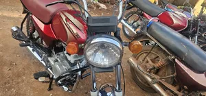 Bajaj Boxer 2017 Red