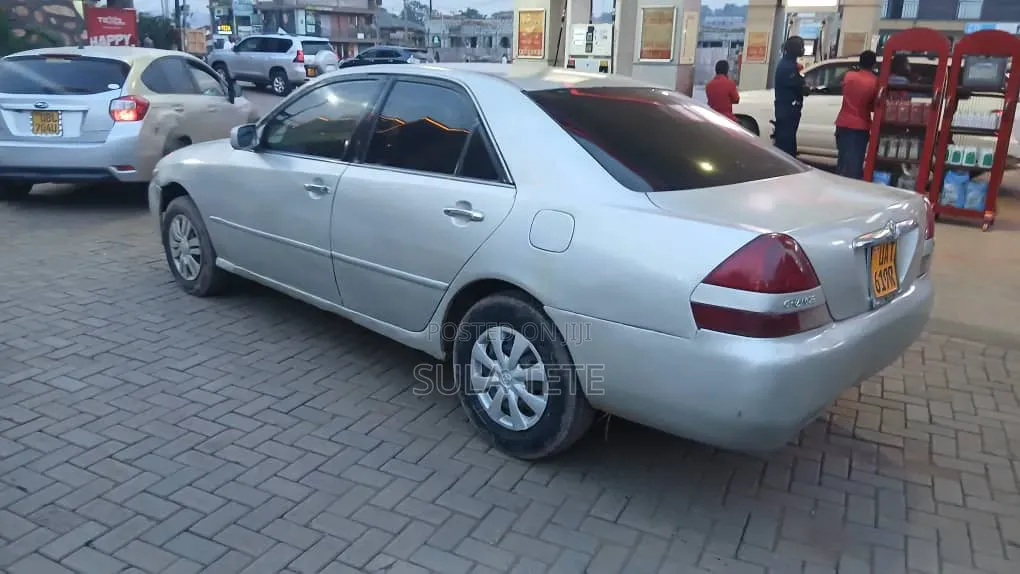 Toyota Mark II 2002 Silver