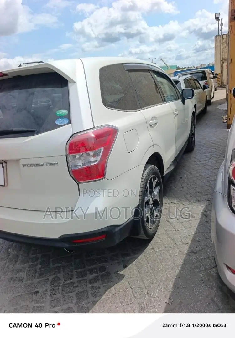 Subaru Forester 2013 White