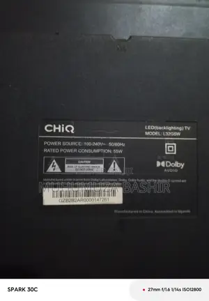 CHiQ 32 Inch TV for Parts L32G5W - Power & Sound OK - With Remote