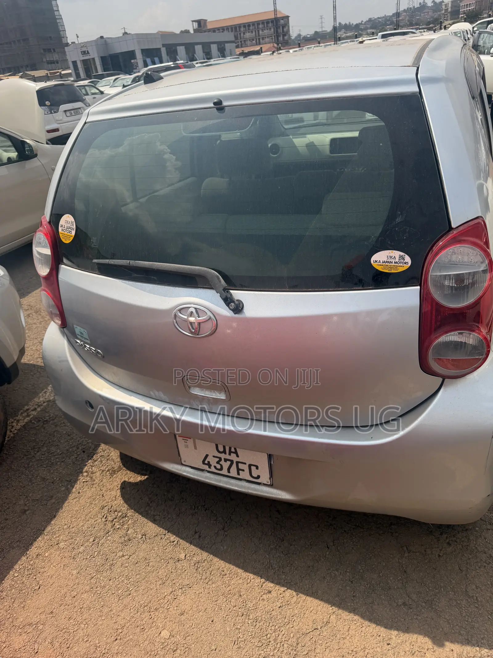 Toyota Passo 1.0 AWD 2011 Silver