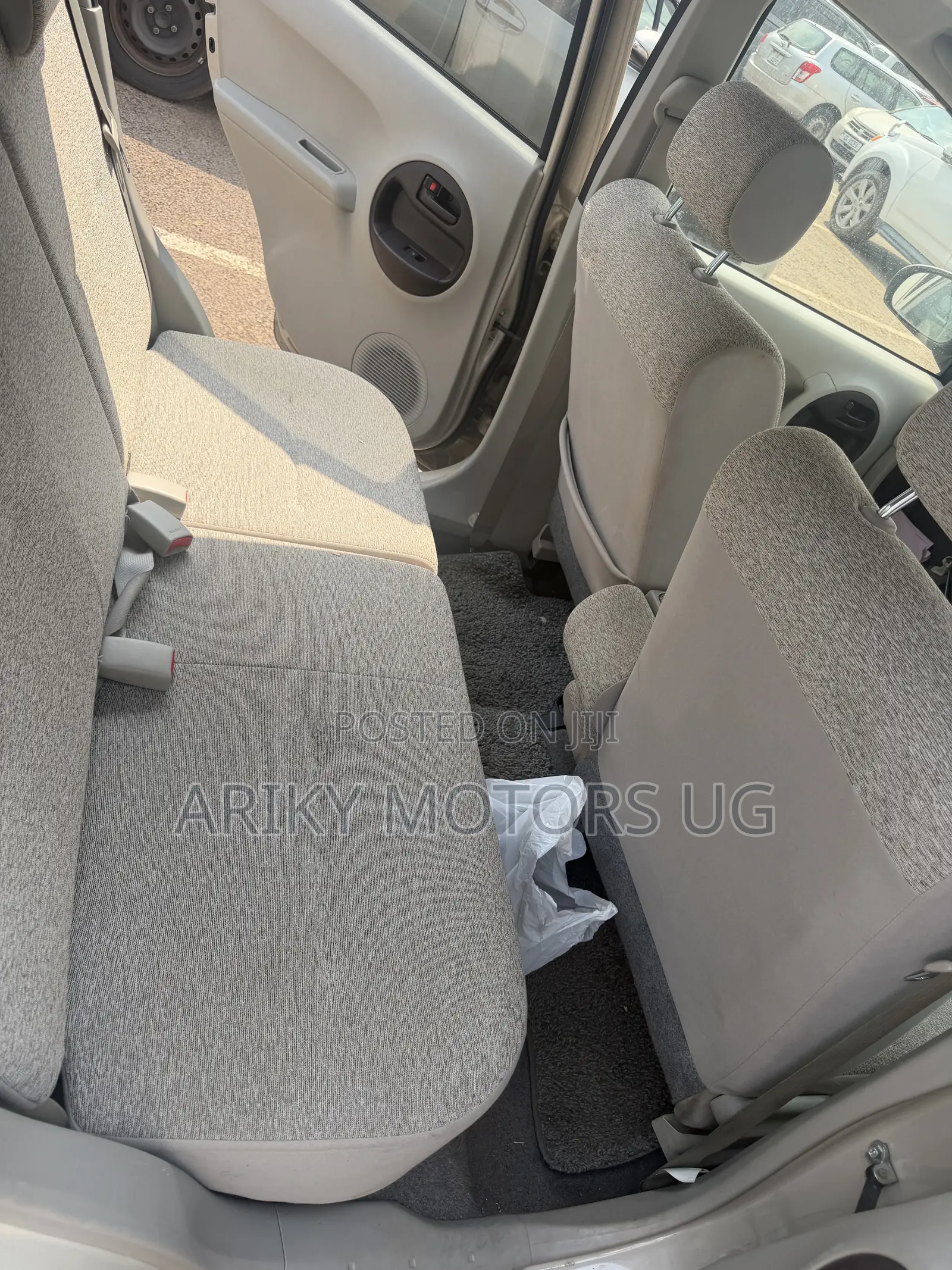 Toyota Passo 1.0 AWD 2011 Silver