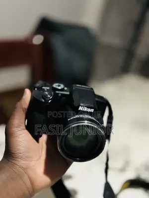 Nikon Coolpix B600