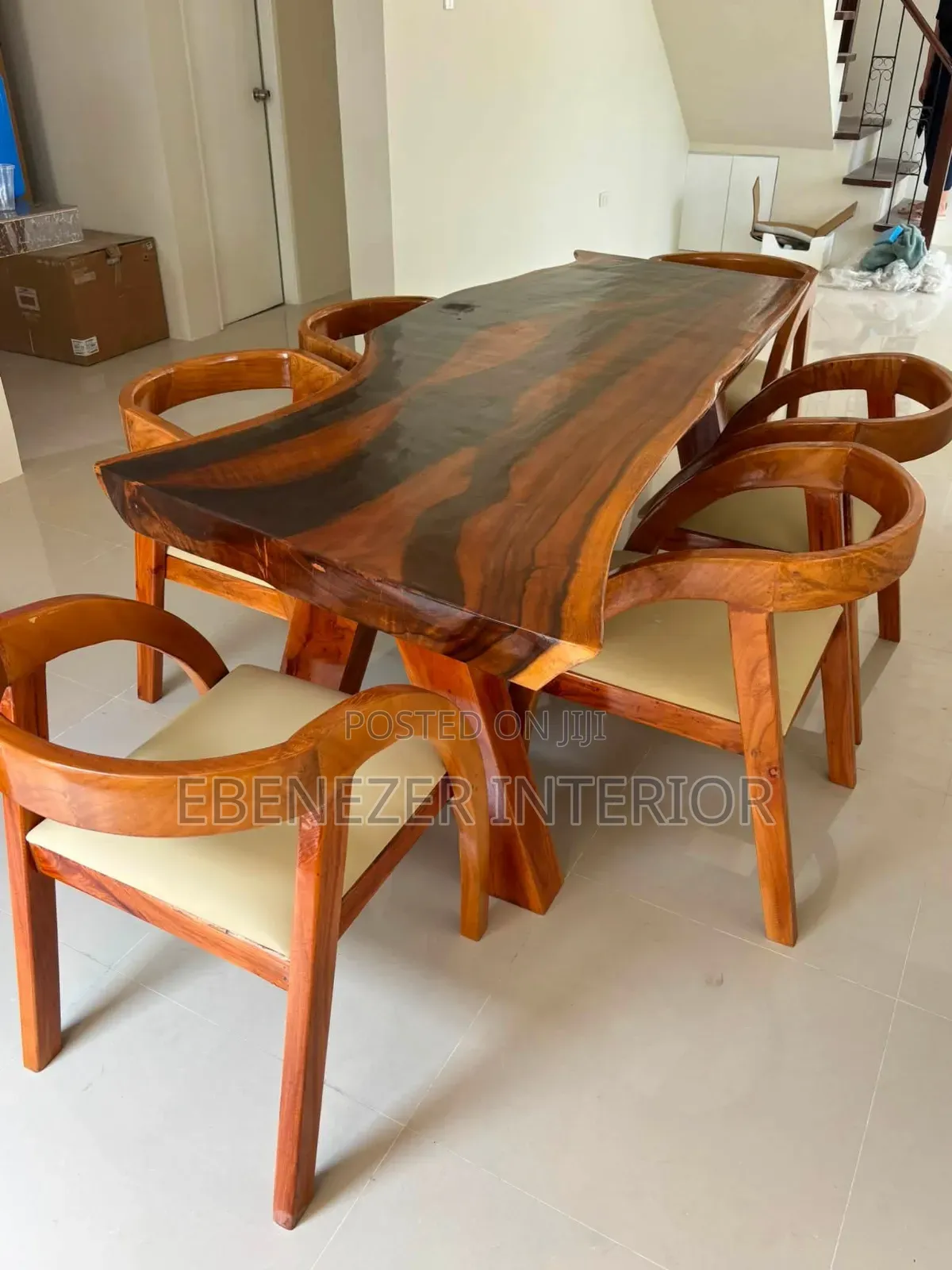 Simple Wooden Dinning