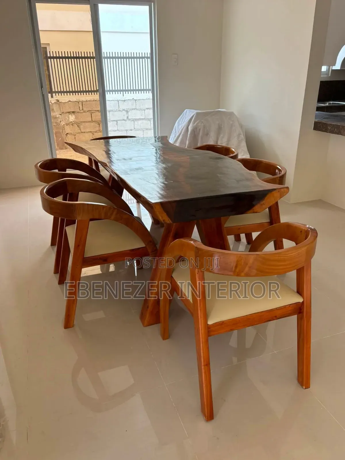 Simple Wooden Dinning
