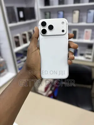 New Apple iPhone 17 Pro Max 256 GB Silver