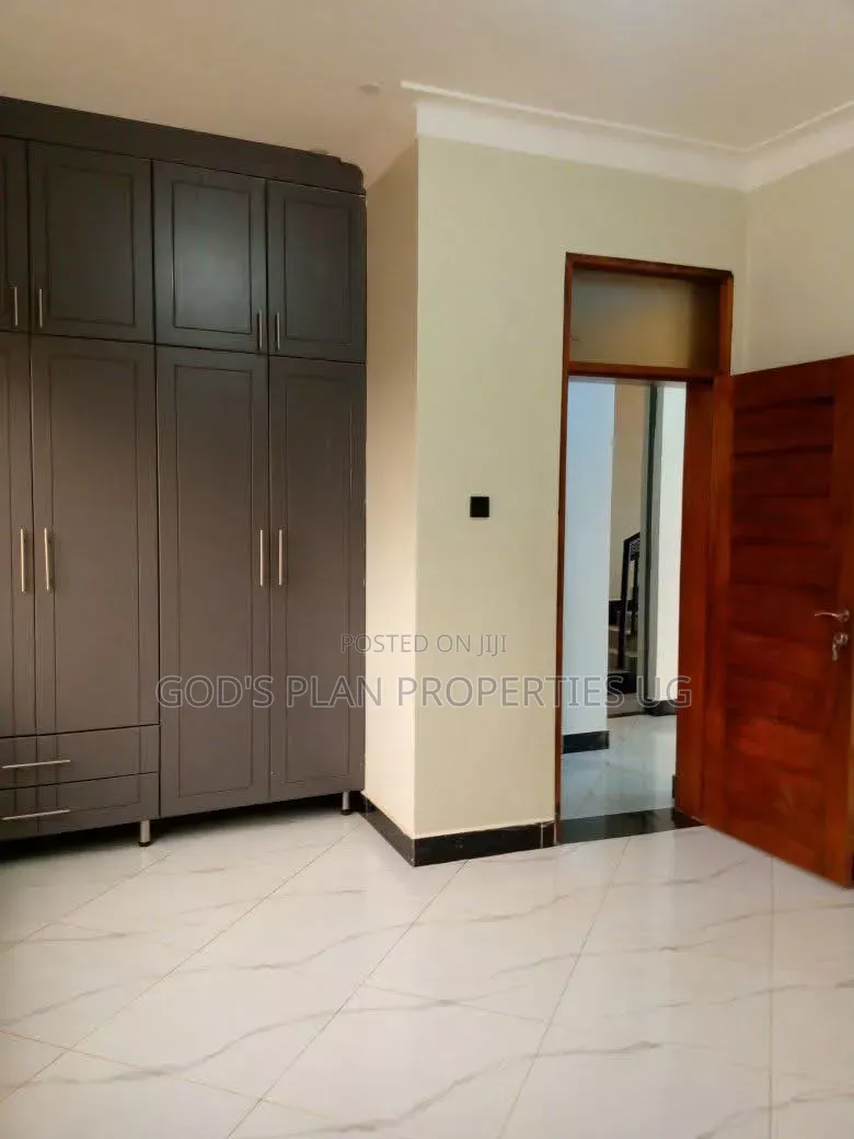 1bdrm Apartment in Seguku Estate, Central Division for rent