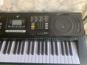 Meike Piano 812