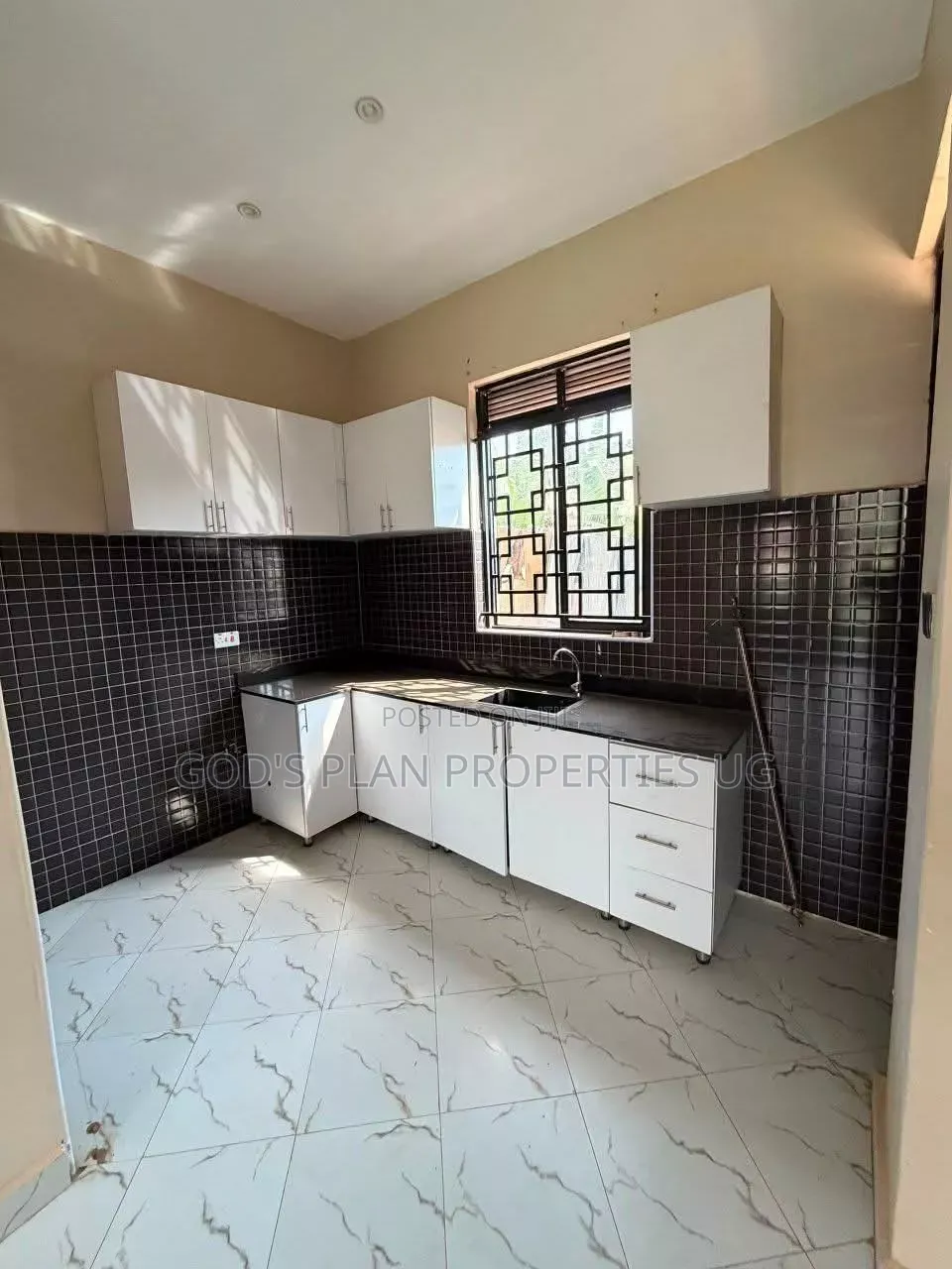 1bdrm Apartment in Bunamwaya Estate, Central Division for rent