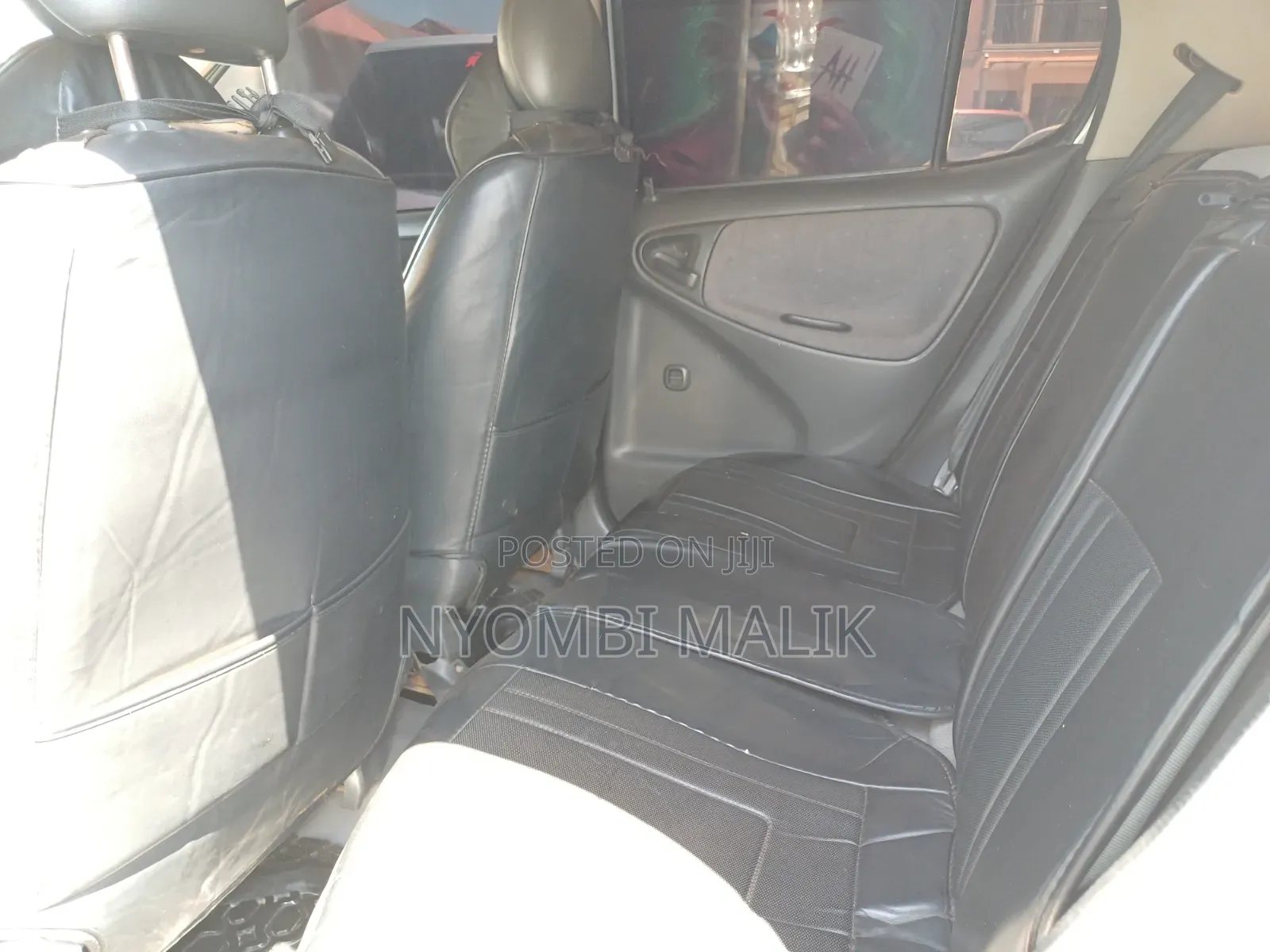 Toyota Vitz 1999 Silver