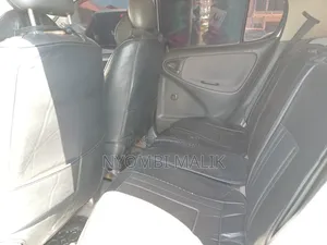 Toyota Vitz 1999 Silver
