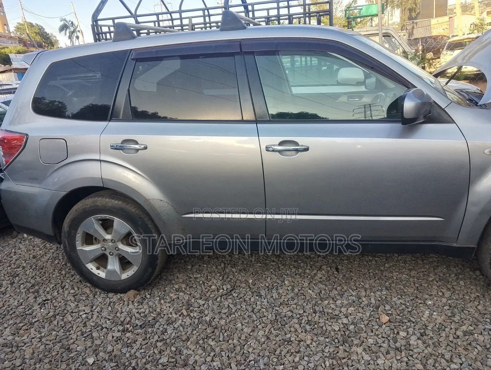Subaru Forester 2010 Silver