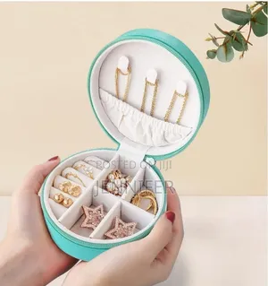 Mini Round Jewelry Box