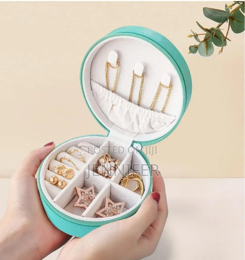 Mini Round Jewelry Box