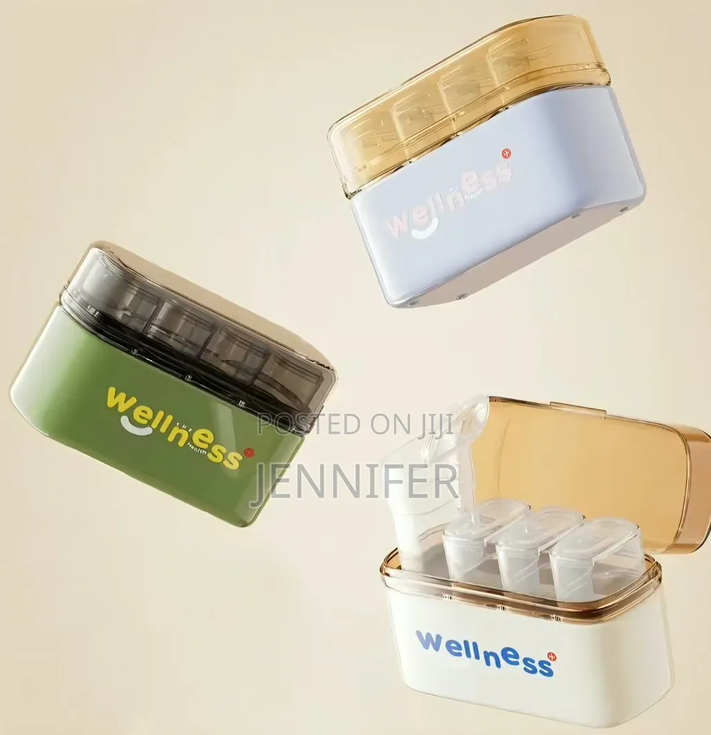 Portable Multi-Compartment Pill Organizer