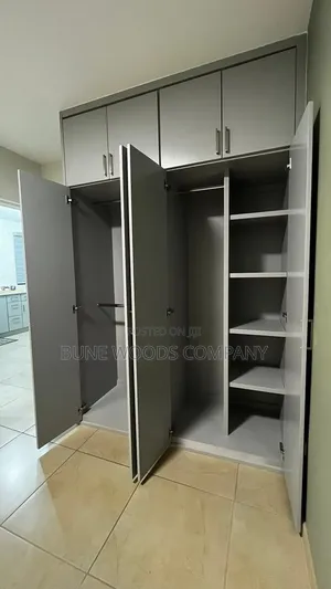 Inbuilt Wardrobes