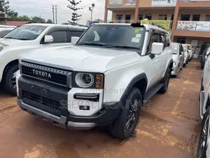 Toyota Land Cruiser Prado 2024 White