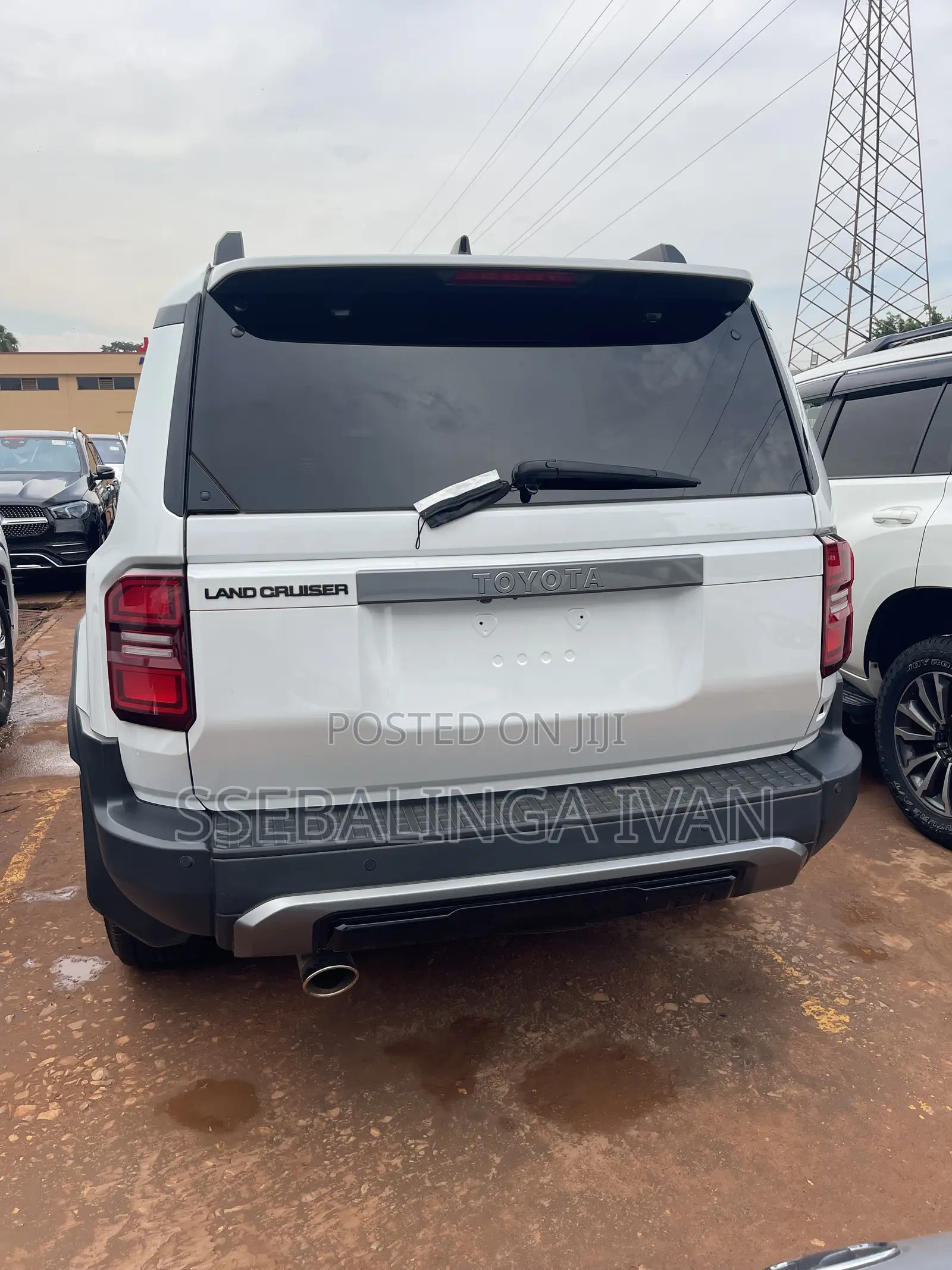 Toyota Land Cruiser Prado 2024 White