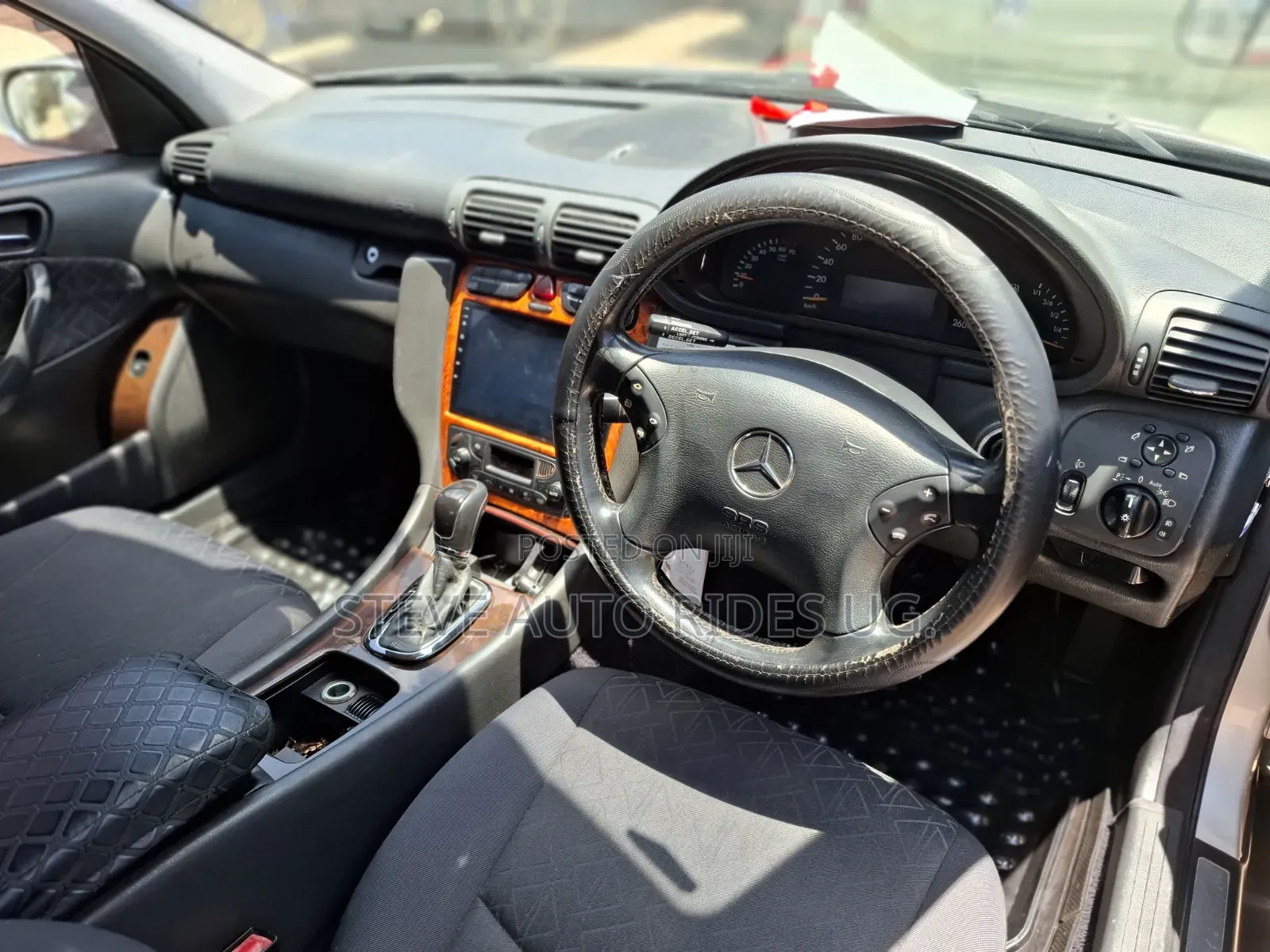Mercedes-Benz C200 2004 Silver