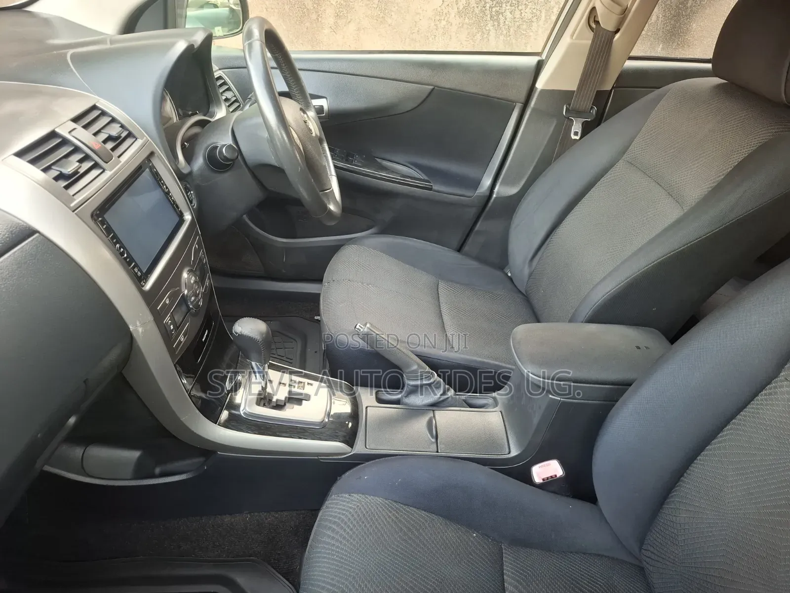 Toyota Corolla Fielder 2010 Silver