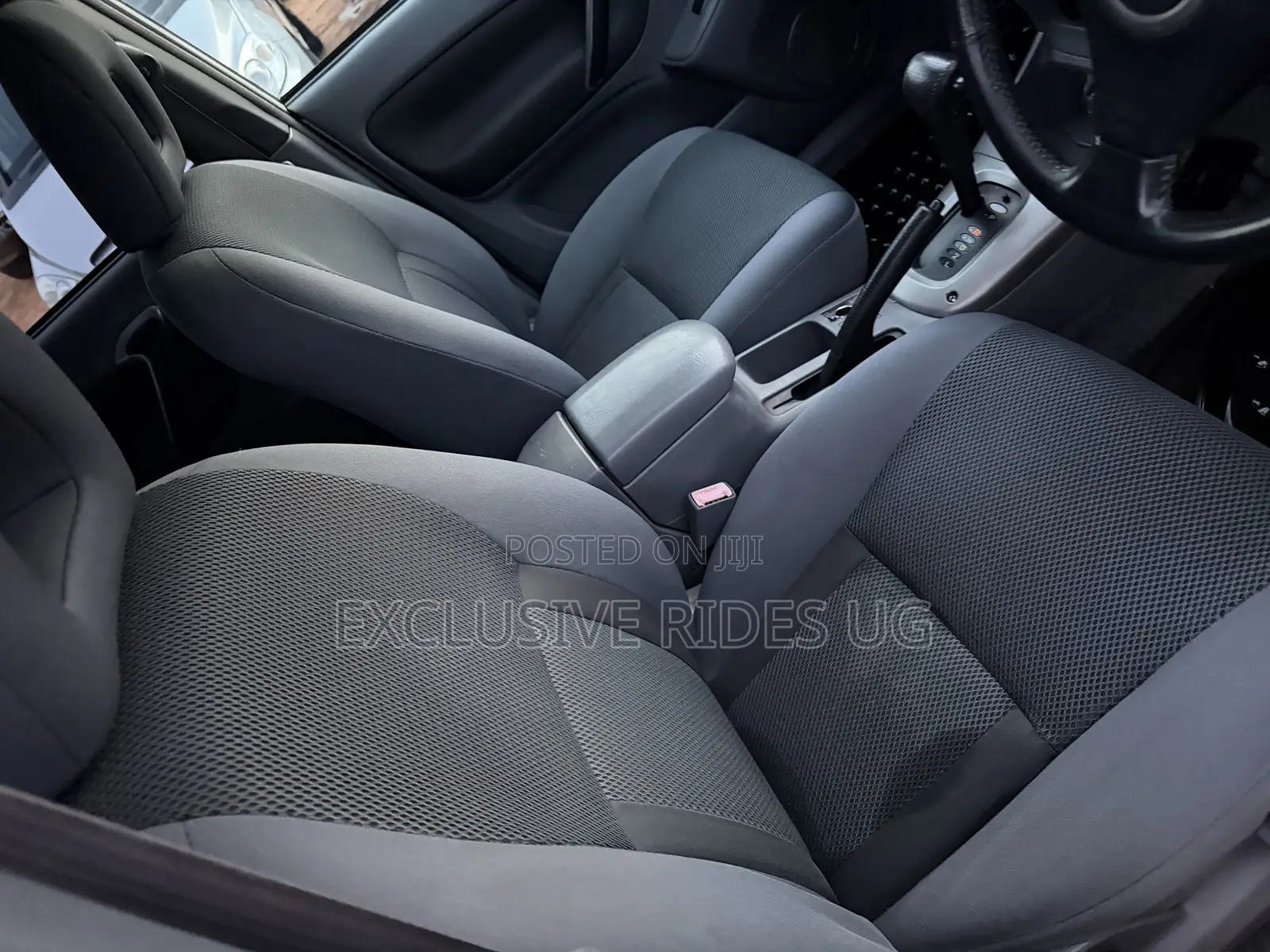 Toyota RAV4 1.8 2005 Silver