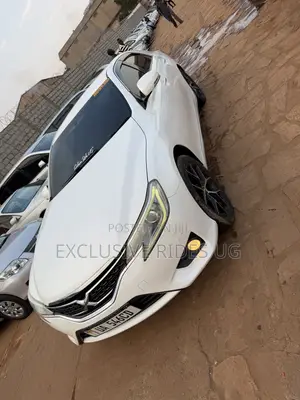 Toyota Mark X 2.5 AWD 2013 White