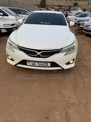 Toyota Mark X 2.5 AWD 2013 White