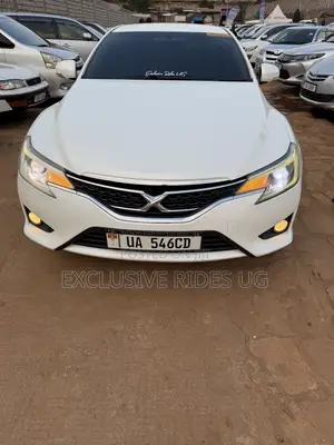 Toyota Mark X 2.5 AWD 2013 White