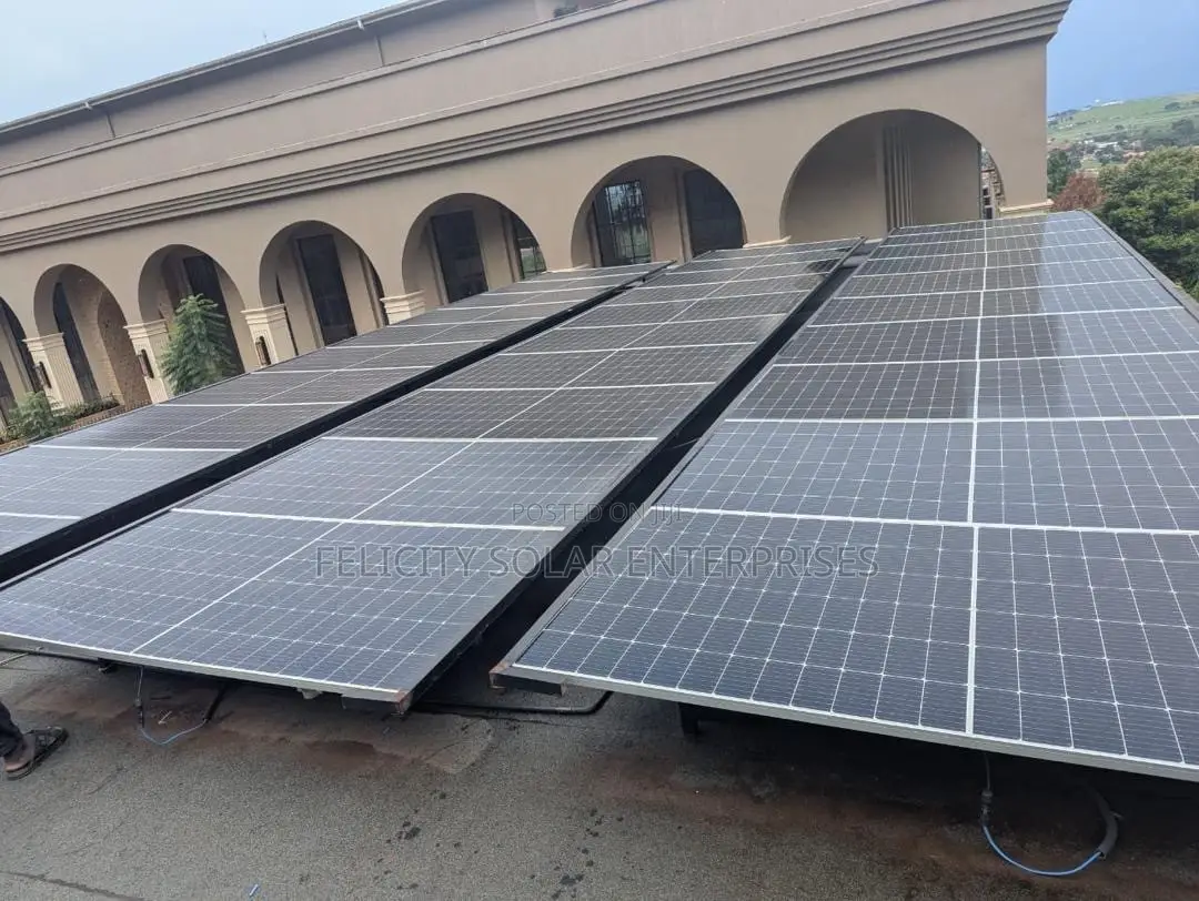 620w Mono Felicity Panels