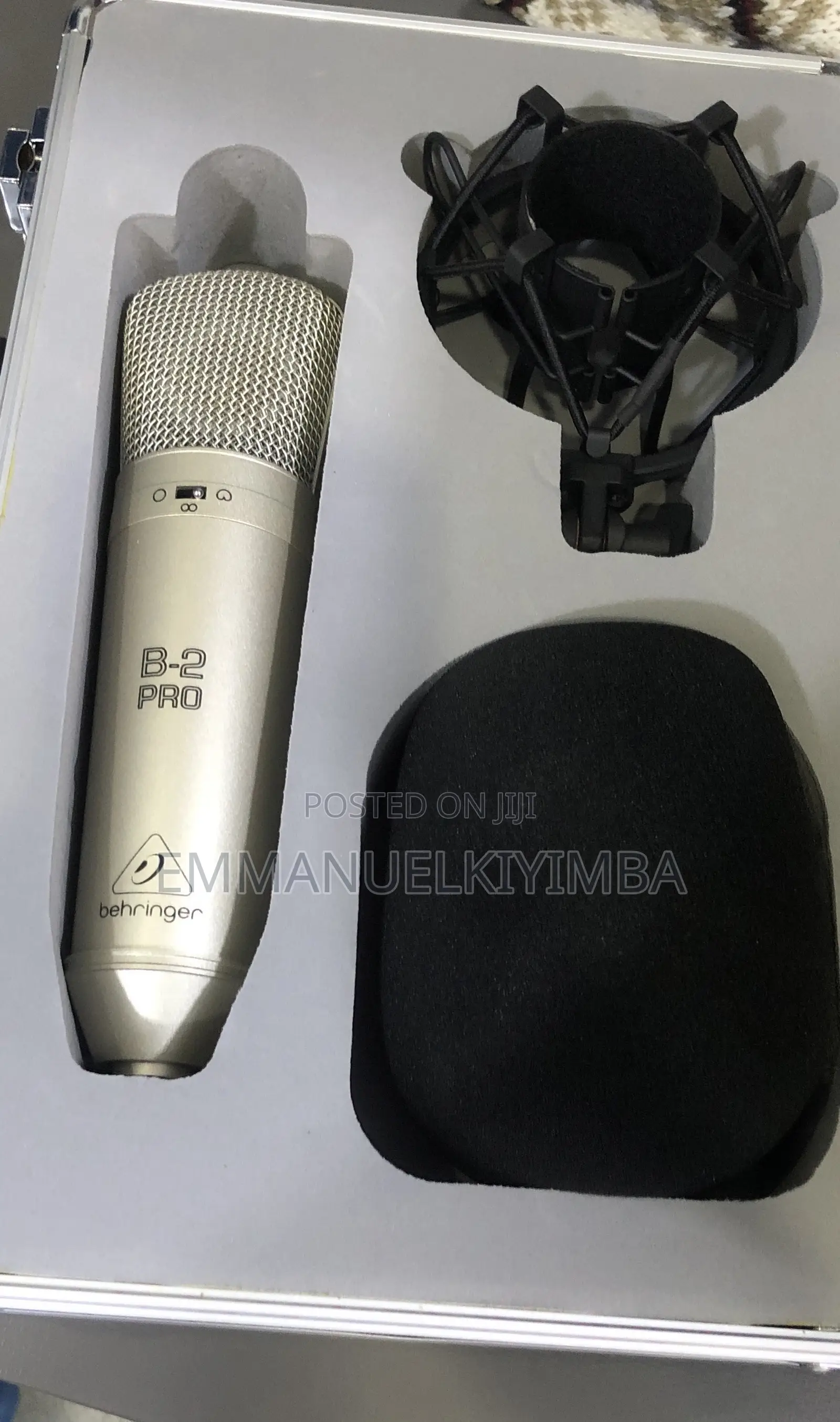 Behringer B-2 Pro Studio Microphone