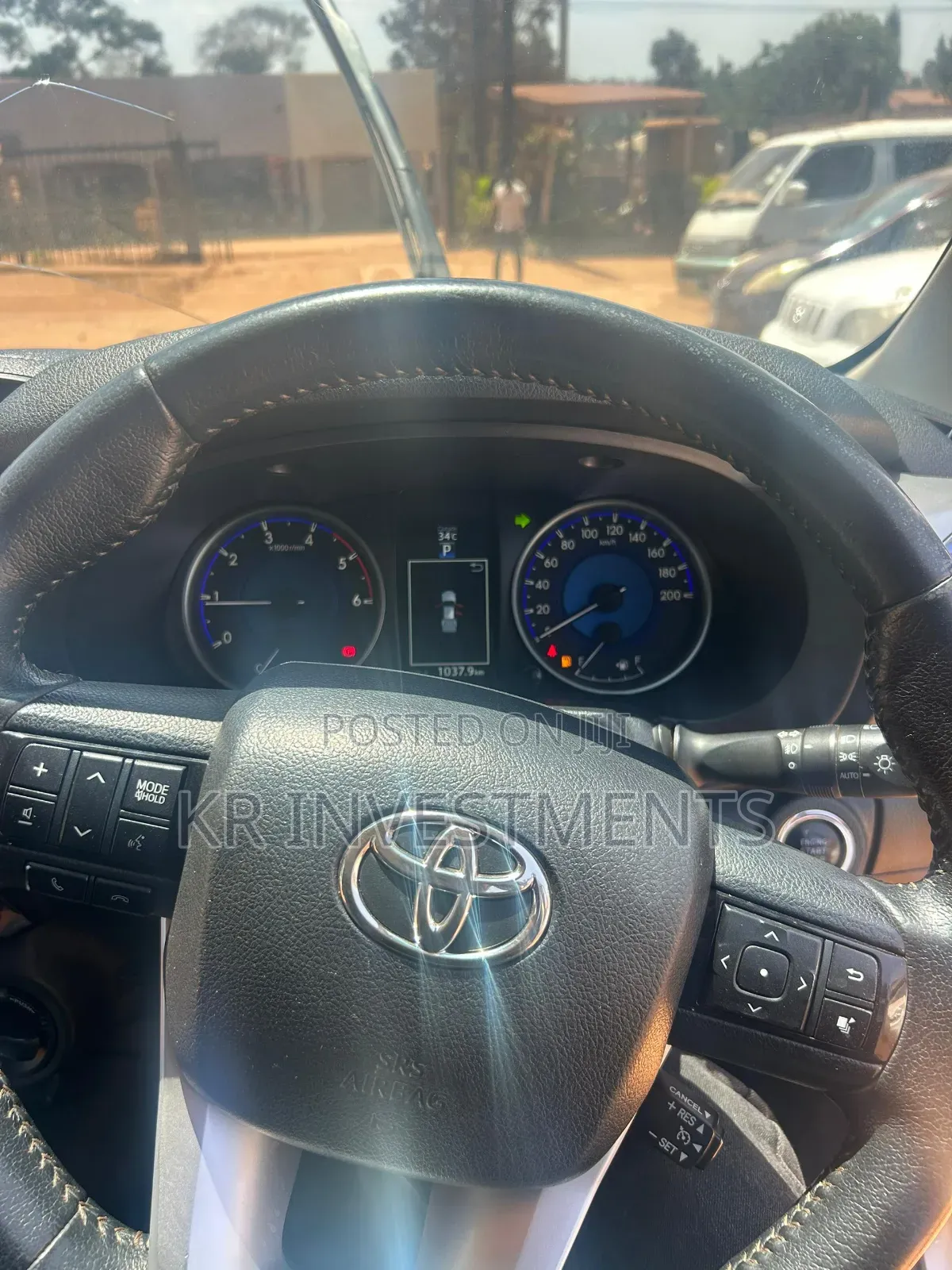 Toyota Hilux 2018 White