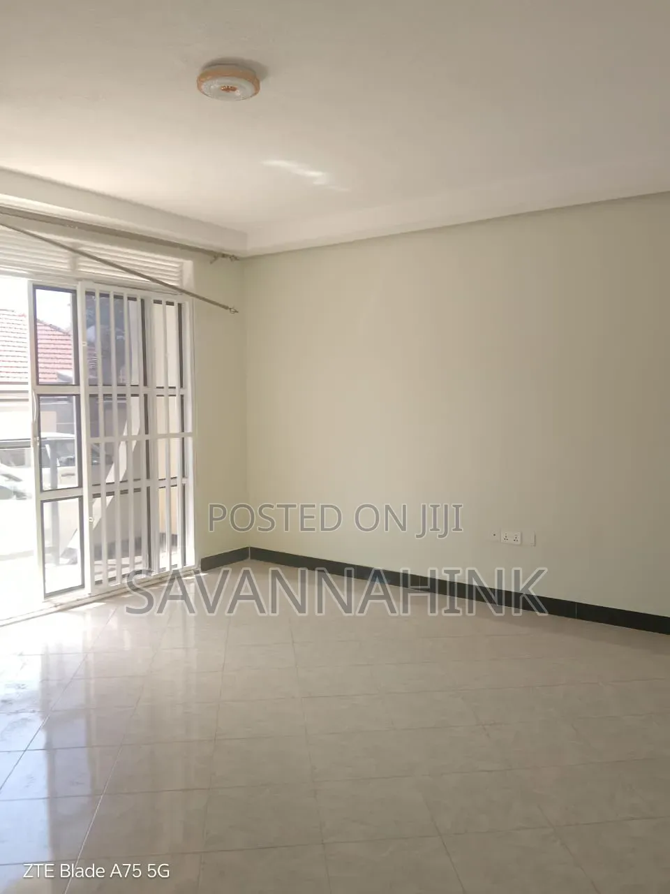 1bdrm Block of Flats in Central Division for sale