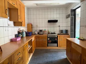 Furnished 4bdrm Townhouse / Terrace in Kololo, Central Division