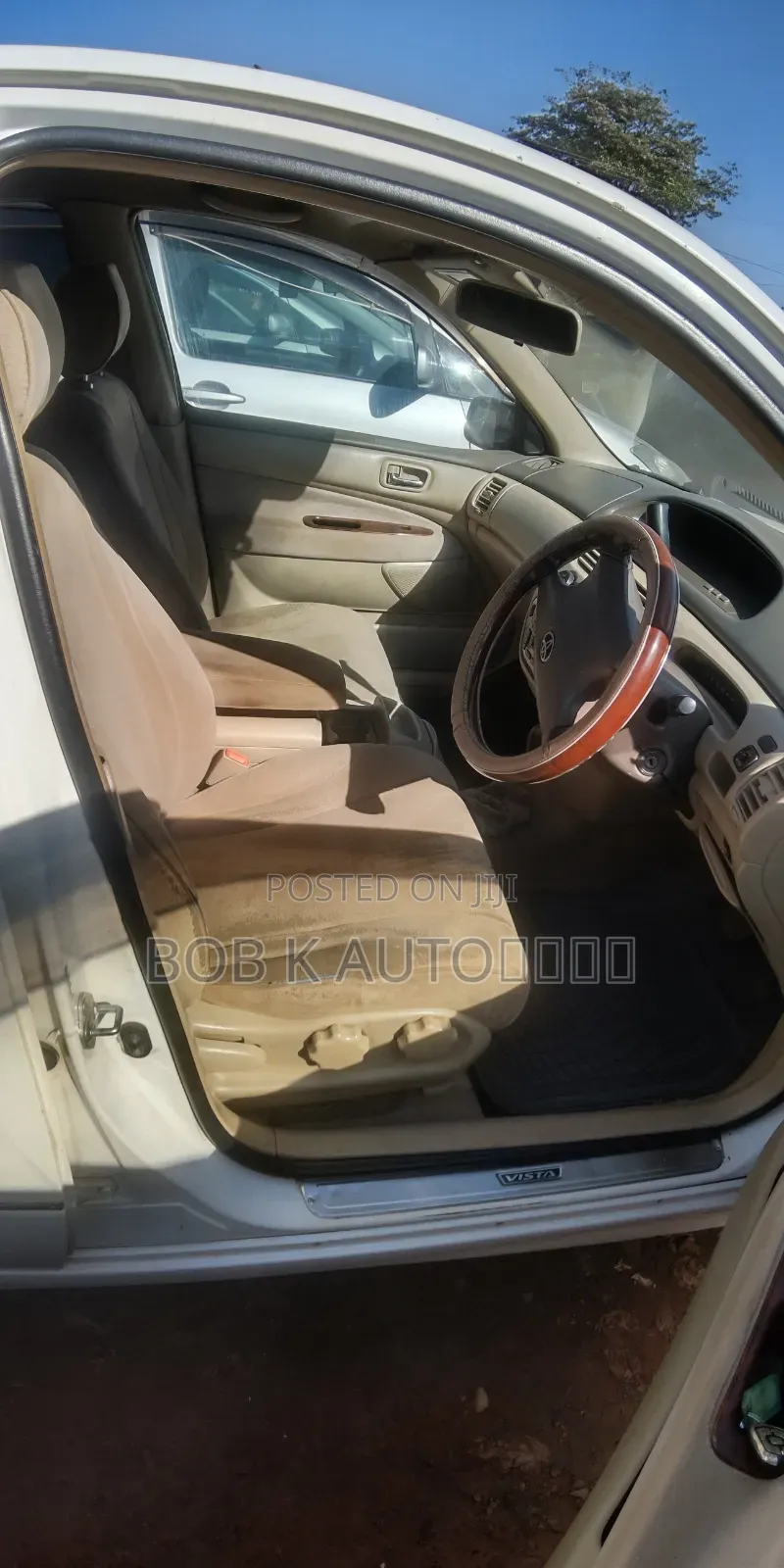Toyota Vista 2000 White