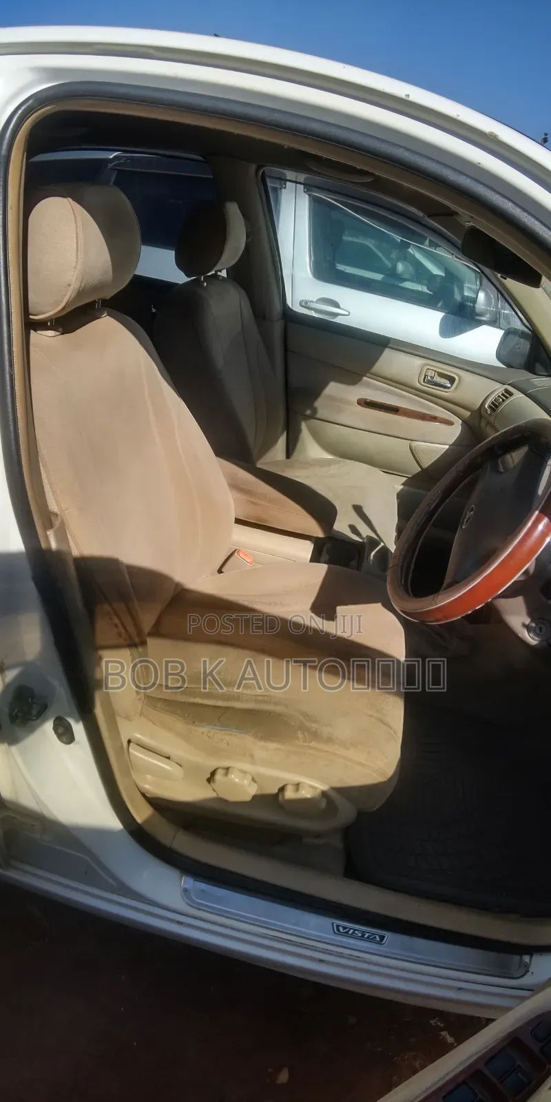 Toyota Vista 2000 White