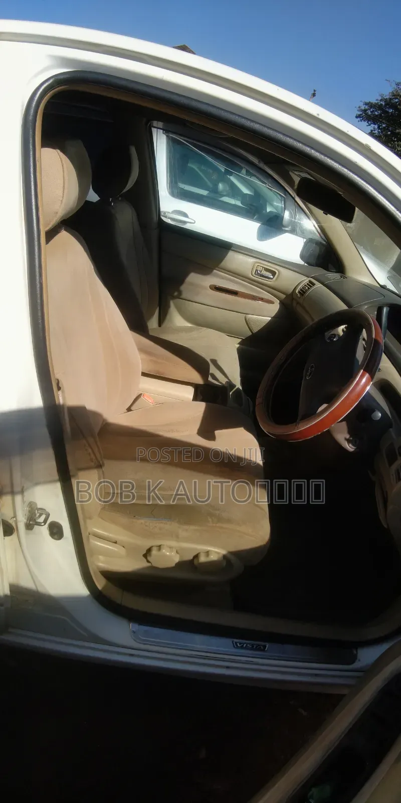 Toyota Vista 2000 White