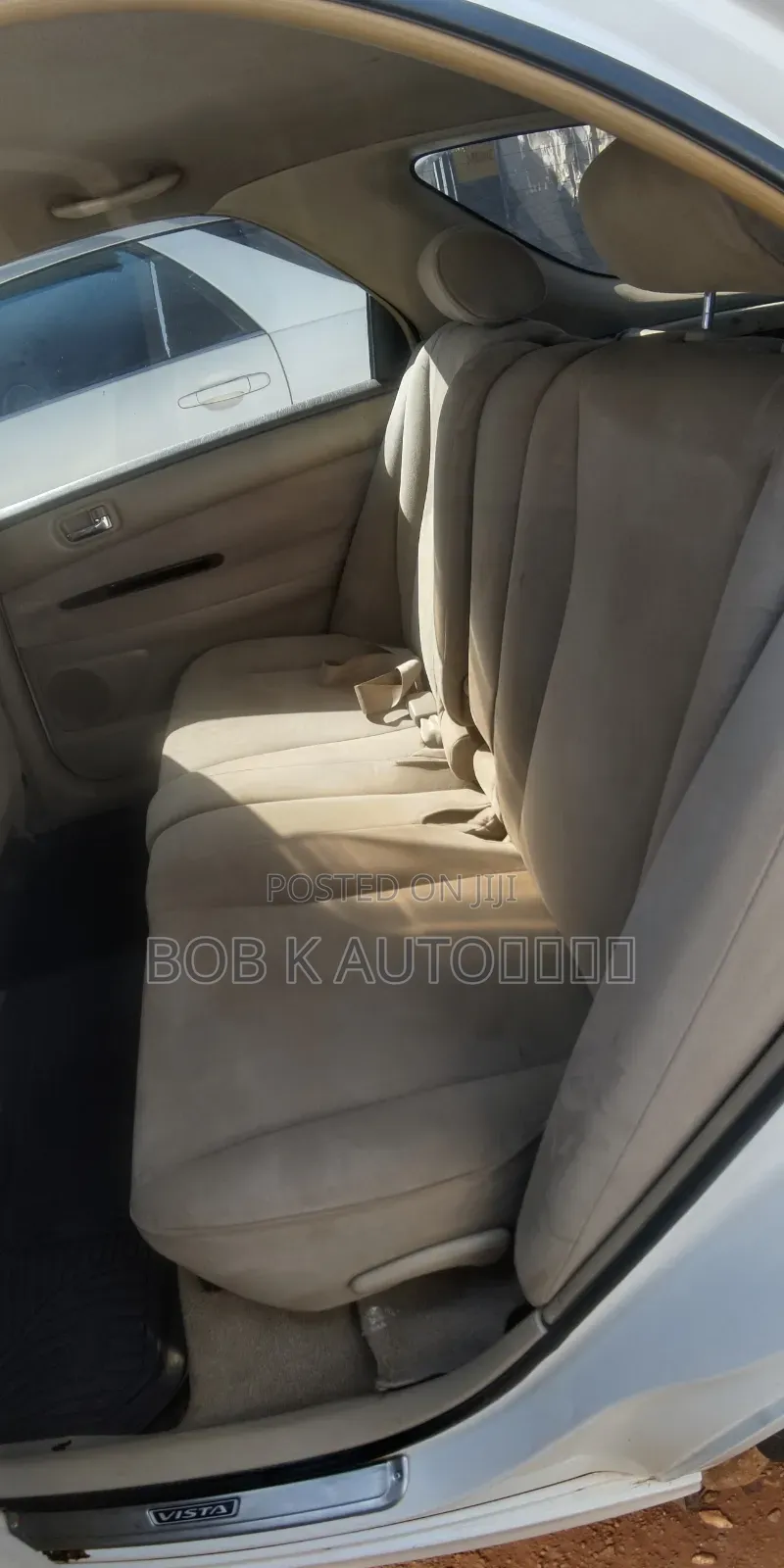 Toyota Vista 2000 White