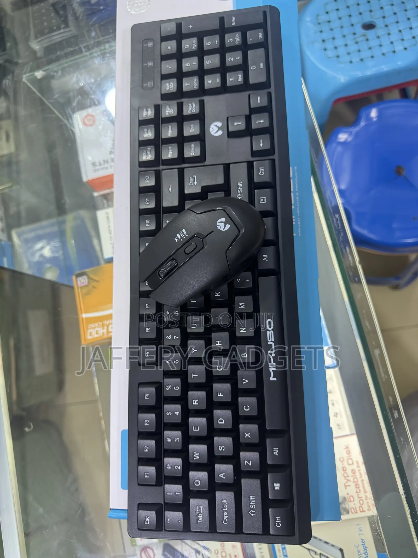 Mikuso Wireless Keyboard & Mouse Combo