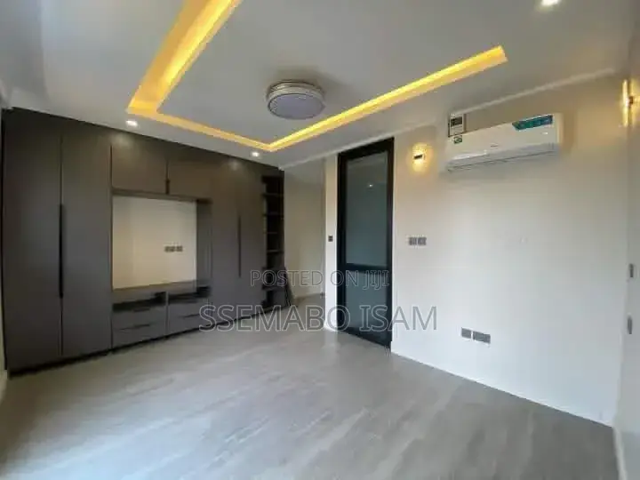 2bdrm House in Kisaasi, Central Division for rent