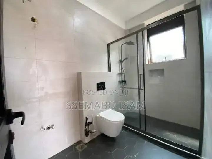 2bdrm House in Kisaasi, Central Division for rent