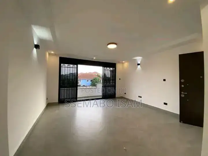 2bdrm House in Kisaasi, Central Division for rent