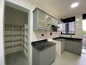 2bdrm House in Kisaasi, Central Division for rent