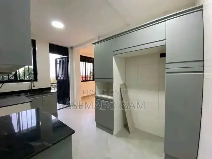 2bdrm House in Kisaasi, Central Division for rent