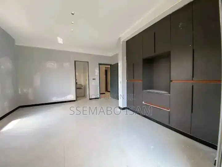 2bdrm House in Kisaasi, Central Division for rent