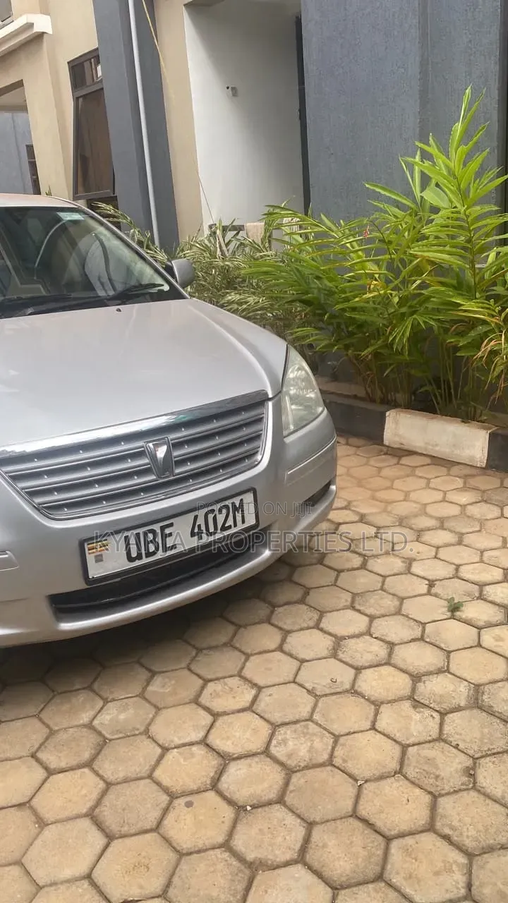 Toyota Corona Premio 2001 Silver