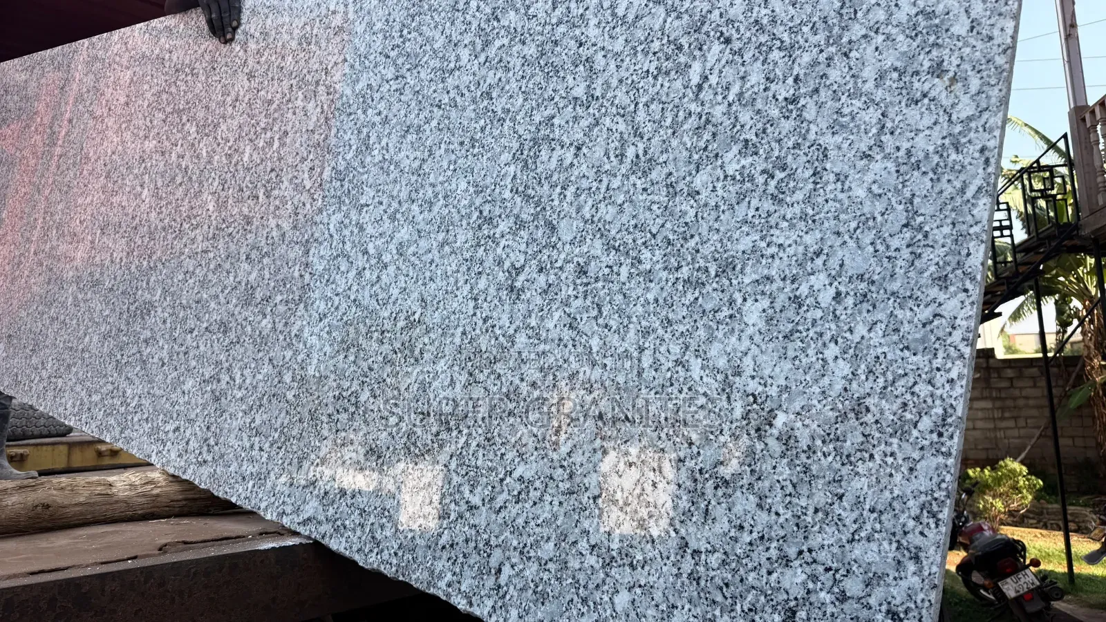 Muvamo Granites